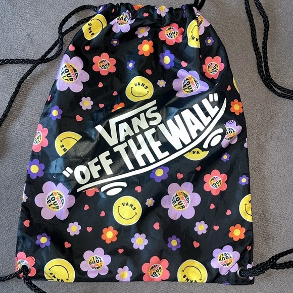 VANS Benched Bag Drawstring Backpack Unisex Shoulder Bag Black Floral Smiley - Picture 5 of 11